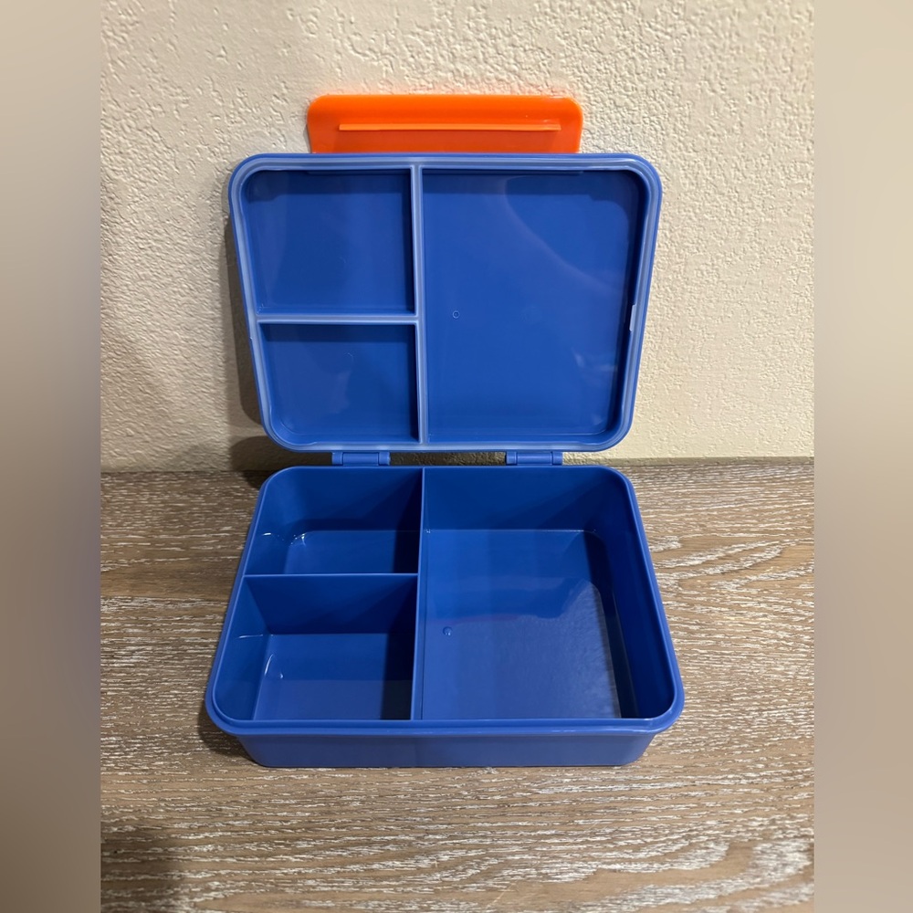 New Cat & Jack Bento Box Lunch/ Storage 3 compartments - Picture 2 of 2